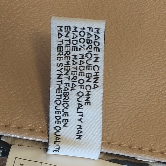 Nine West Clutch Purse-Carmel/Beige with Gold Toned Accents - Picture 13 of 14